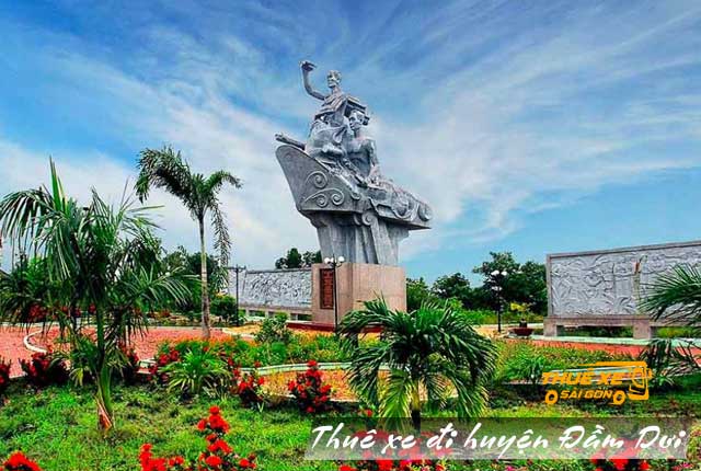 Giá thuê xe du lịch đi huyện Đầm Dơi