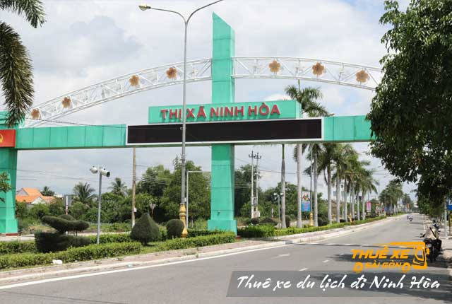 Giá cho thuê xe du lịch đi Ninh Hòa