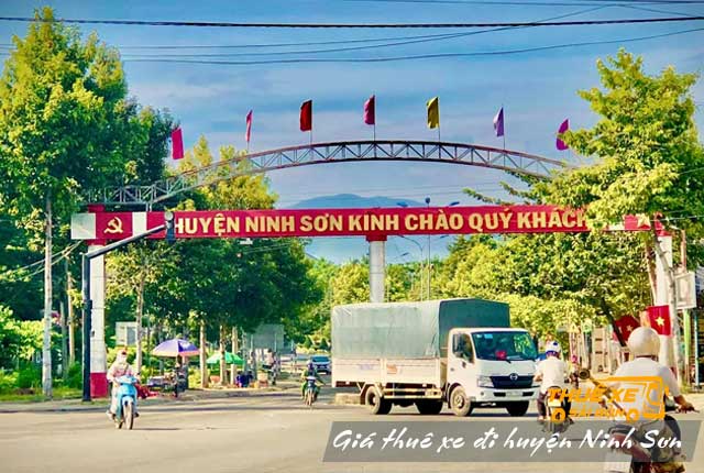 Giá cho thuê xe du lịch đi Ninh Sơn