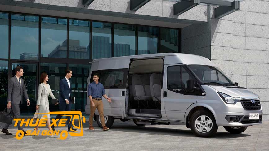 Ford Transit xứng đáng là dòng xe quốc doanh