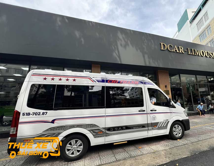 Chọn dòng xe limousine đi Buôn Ma Thuột