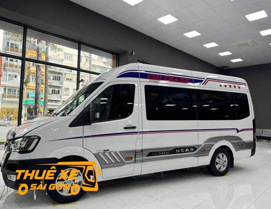 Limousine 9 chỗ Hyundai Solati