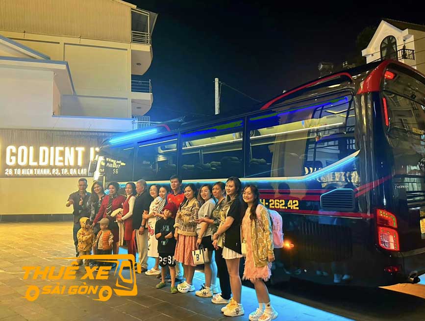 Dòng xe limousine 20 chỗ cao cấp