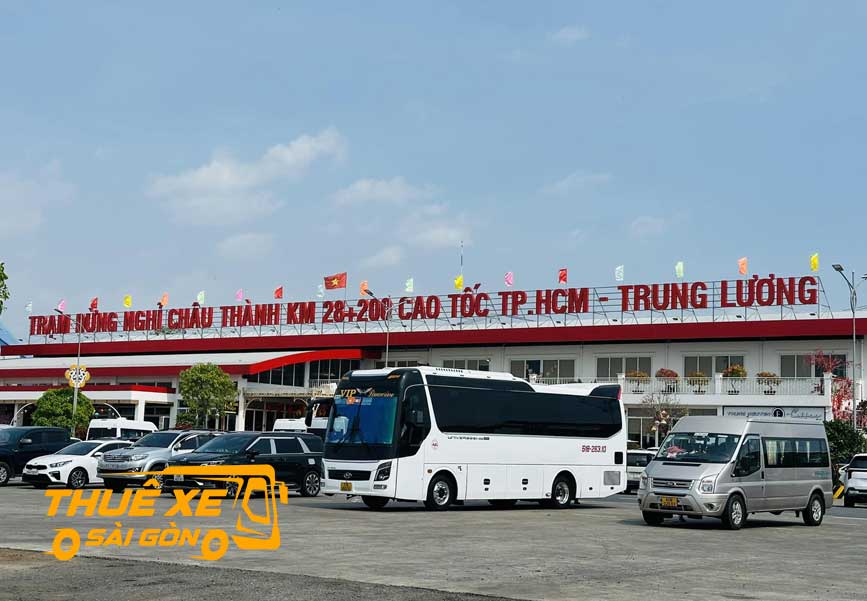 Tham khảo giá thuê xe đi Trảng Bàng