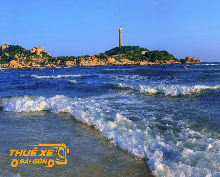 Tắm biển ở Mũi Kê Gà