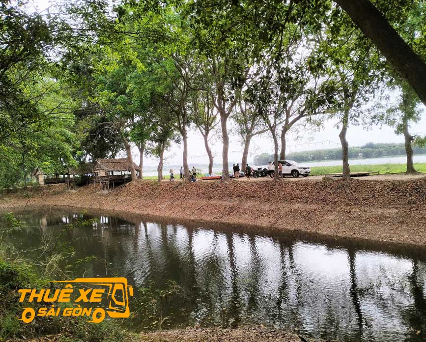 Nông Trại Phú Gia tại Hớn Quản