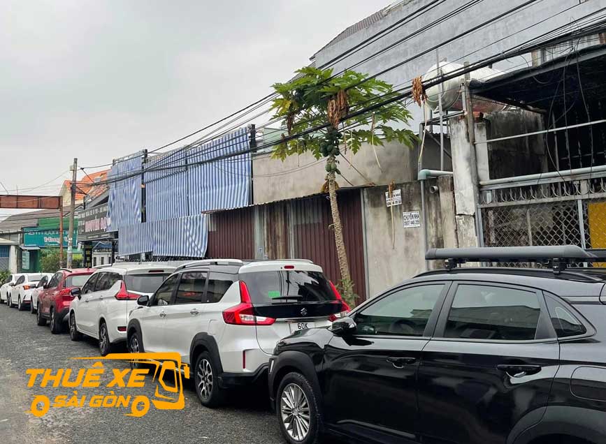 Các dòng xe nhỏ 4-7 chỗ thích hợp đi công tác trong ngày