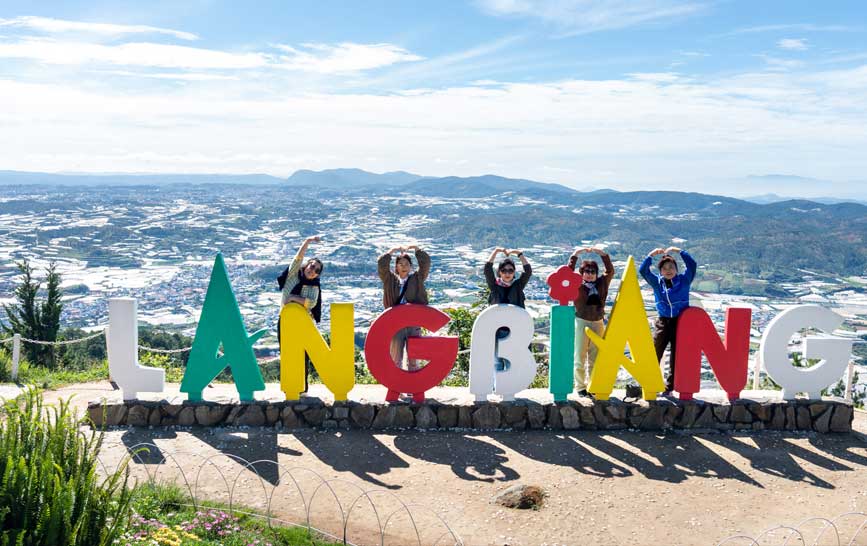 Giá thuê xe đi Langbiang