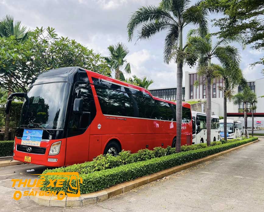 Giá thuê xe đi Thống Nhất phụ thuộc nhiều yếu tố