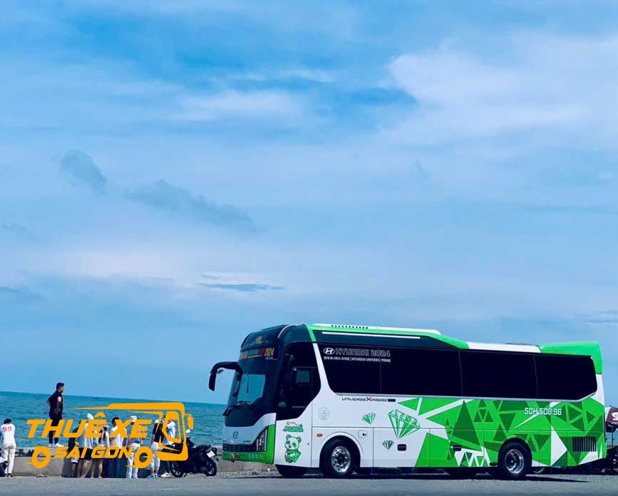 Tham khảo giá thuê xe đi Tân Hồng