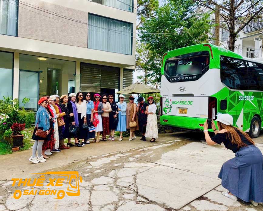 Hãy đặt xe cùng Thuê Xe Sài Gòn để có mức giá tốt nhất