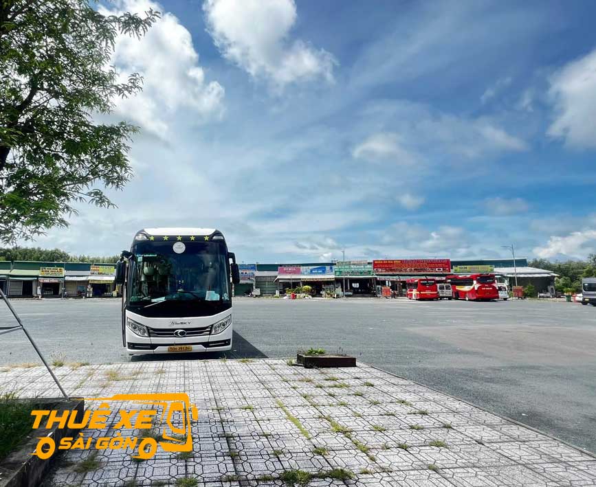 Liên hệ đặt xe đi Phù Cát
