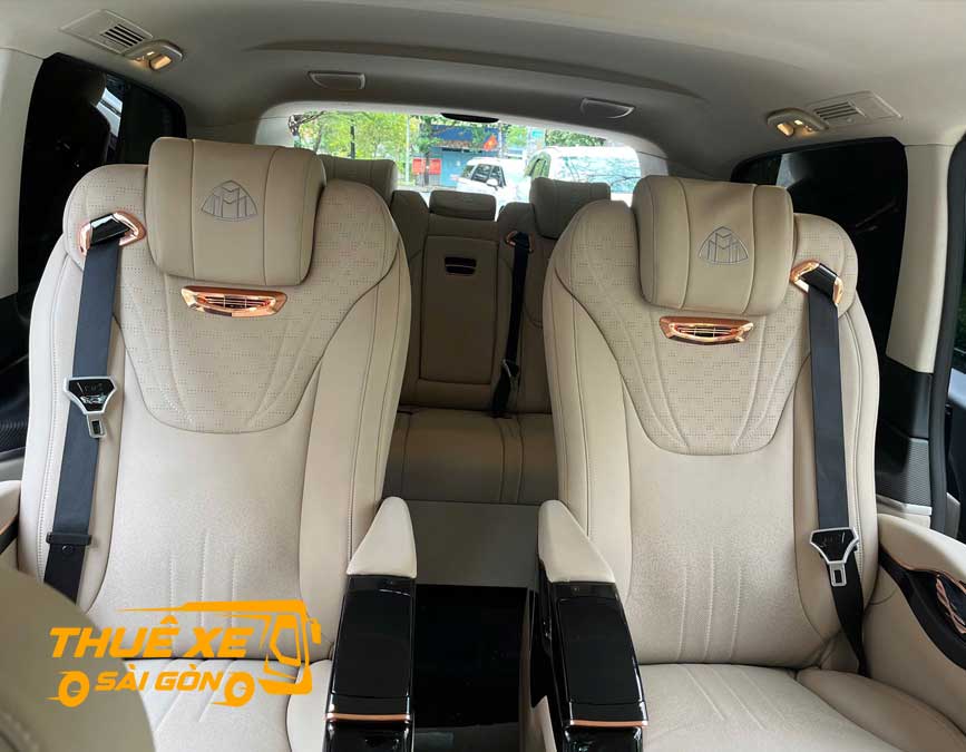 Giá tham khảo khi thuê Merc V250