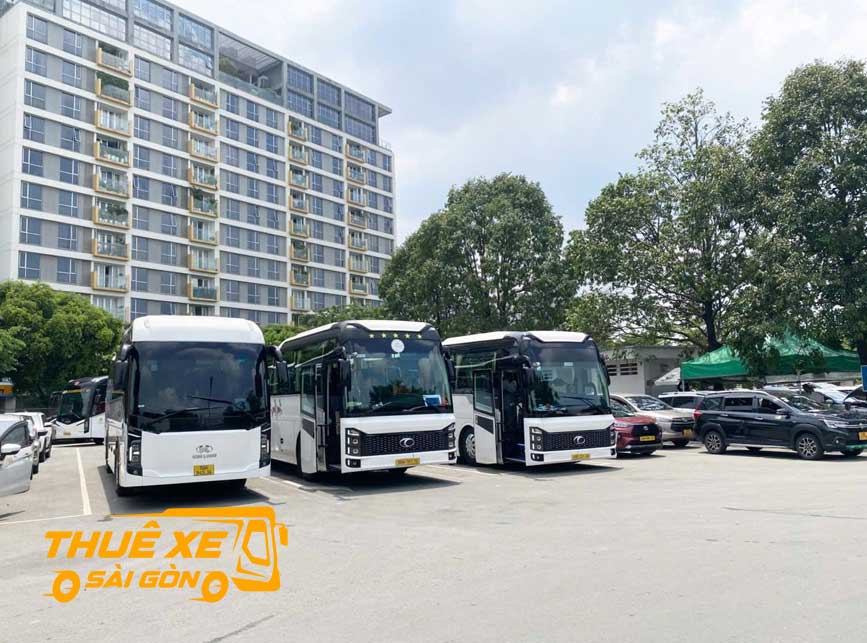 Xe 35 và 45 chỗ khá phổ biến cho các đoàn đi gần
