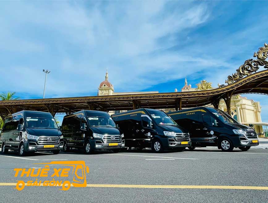 Dòng xe Limousine 9 chỗ