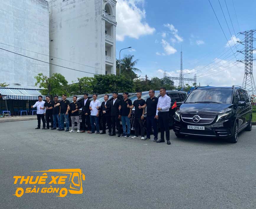 Dịch vụ cho thuê xe phục vụ chuyên gia