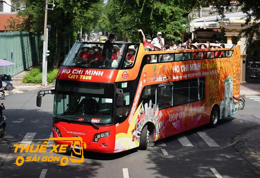 Xe buýt với 2 tầng hiện đại