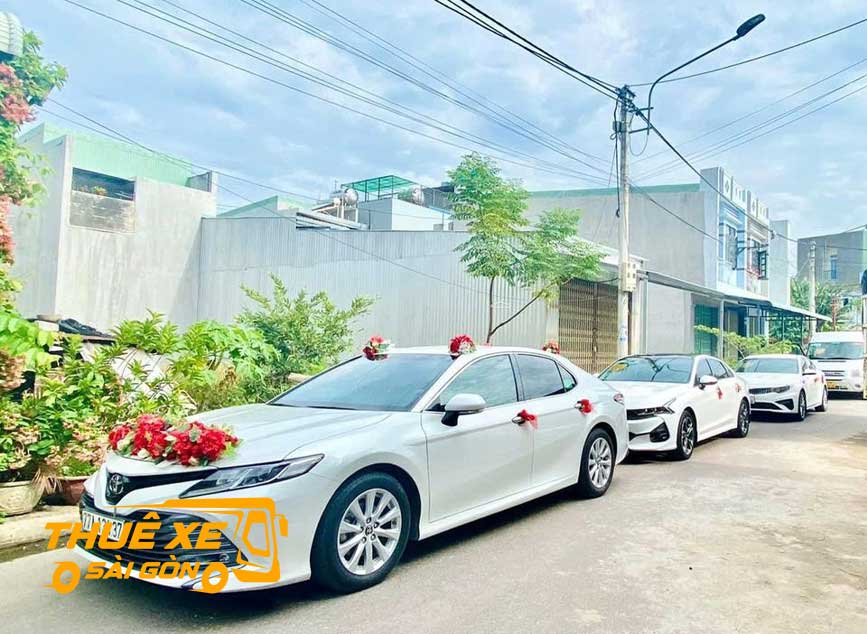 Chọn thuê xe cưới theo màu sắc