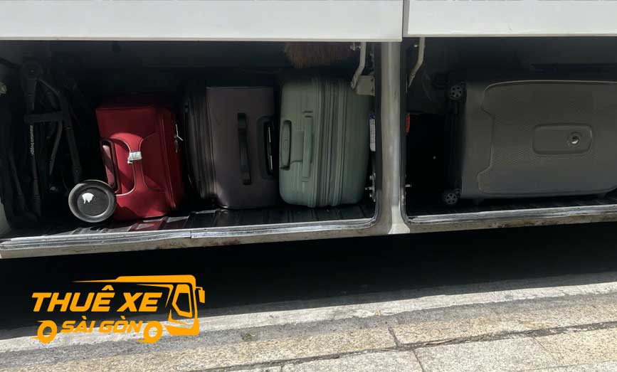 Hầm xe rộng lớn phù hợp đón sân bay xe 29 chỗ