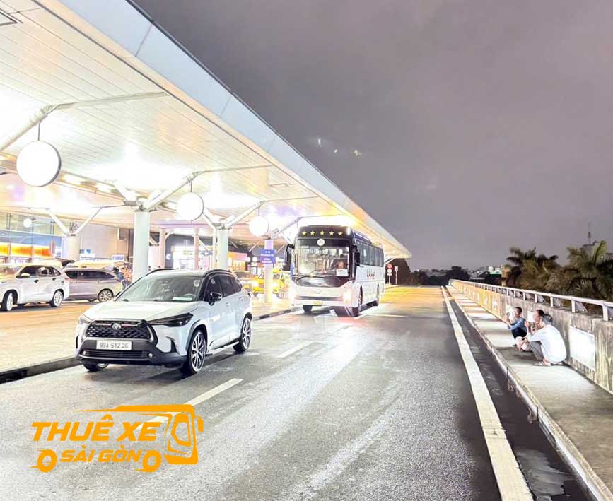 Affordable airport transfer Ho Chi Minh City