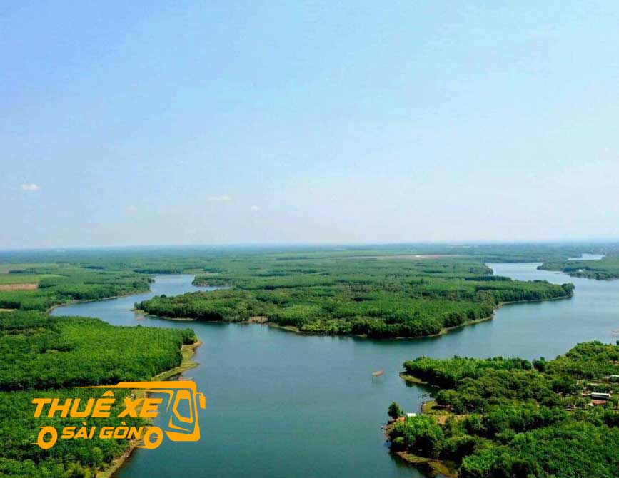 Cảnh đẹp hồ Suối Giai