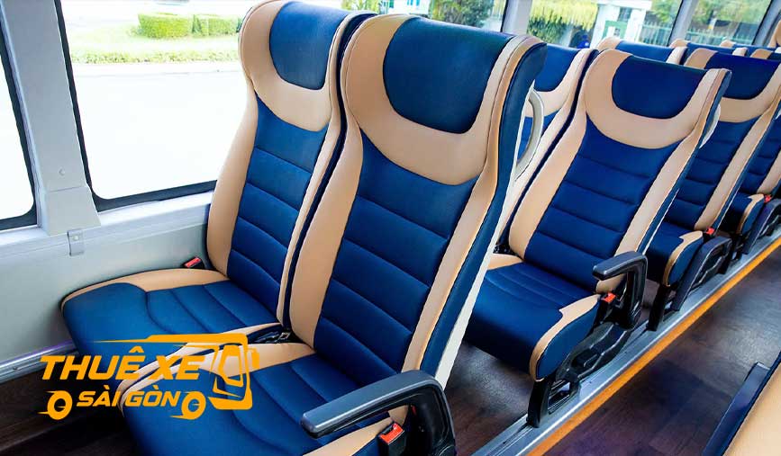 Ghế ngồi rộng rãi 