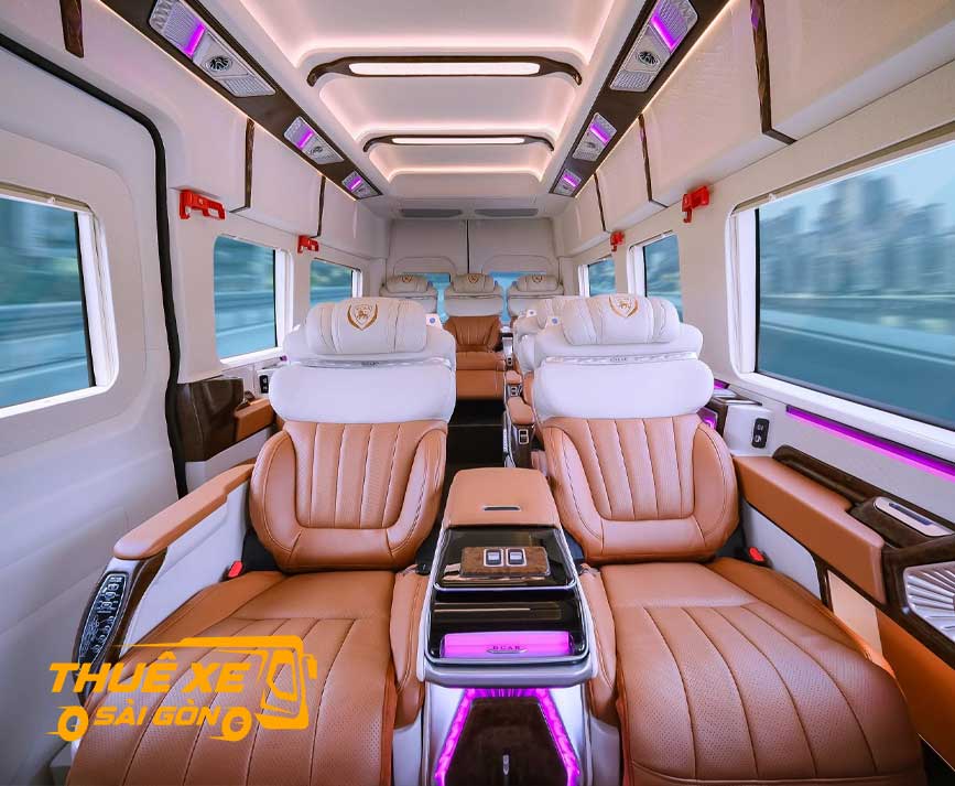 Không gian rộng rãi sang trọng