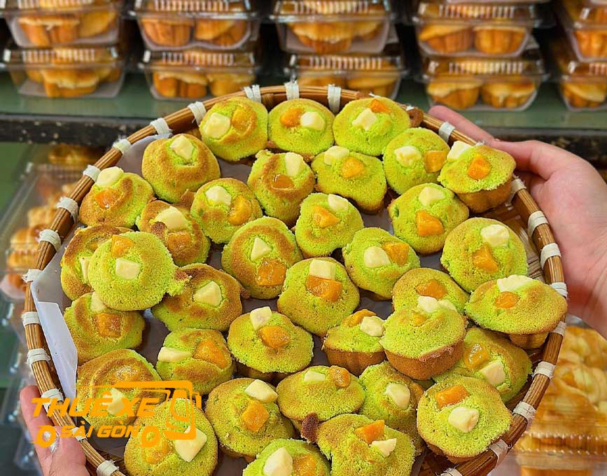 Bông Lan Trứng Muối 129 Lê Lai