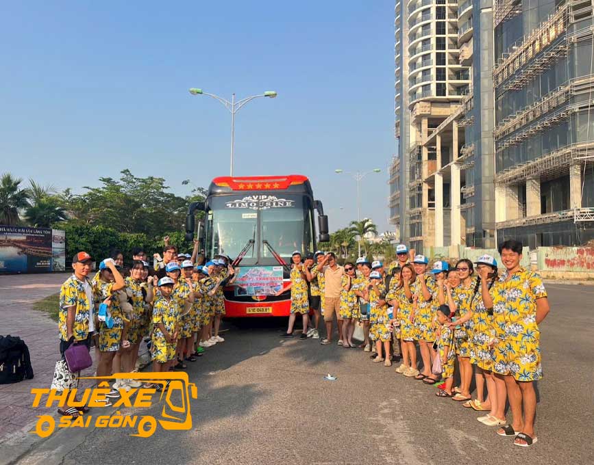Đoàn khách tham quan Vũng Tàu 2 ngày 1 đêm