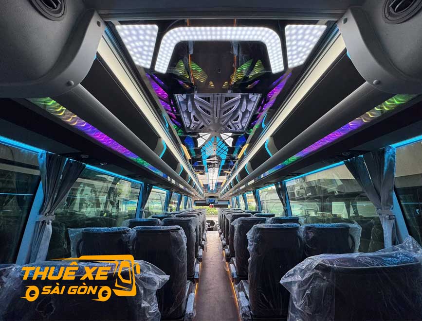 Thuê xe 45 chỗ giá rẻ tại TPHCM