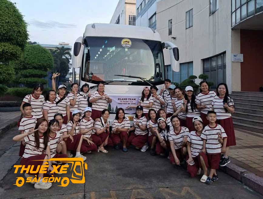Thuê xe 29 chỗ giá rẻ 1 ngày