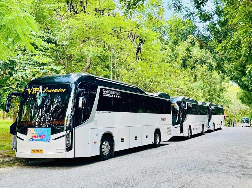 Thuê xe 45 chỗ đi Mũi Né giá rẻ