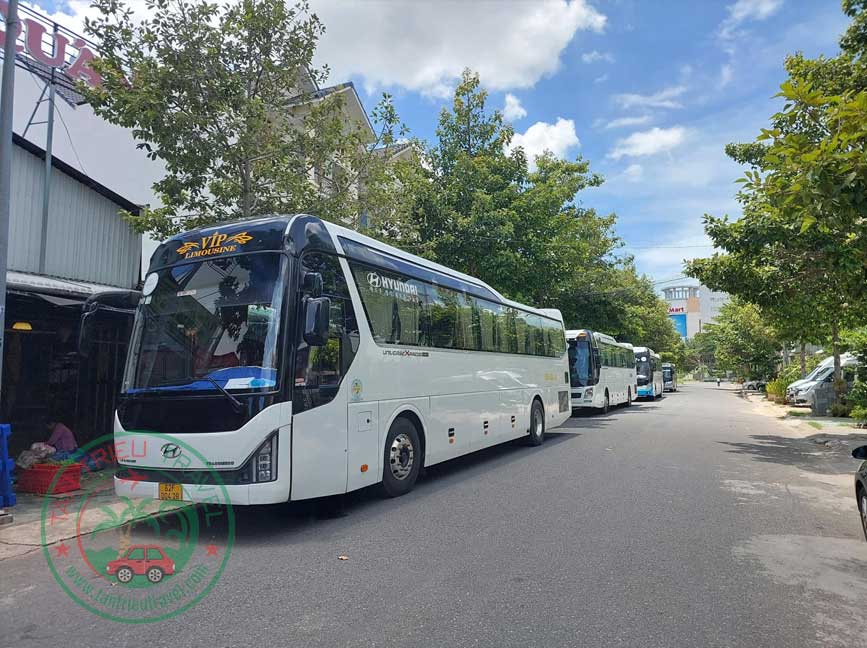 Thuê xe du lịch giá rẻ đi biển Lagi