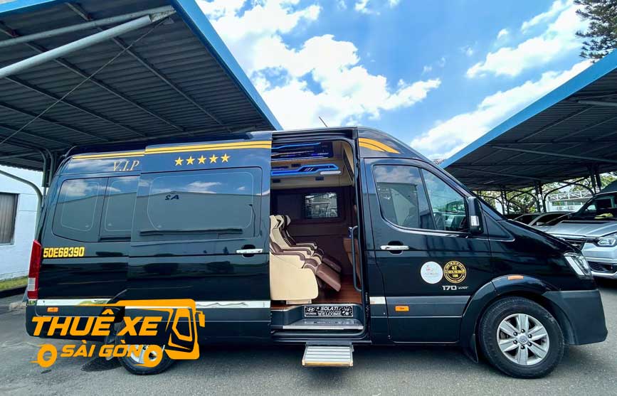 Cho thuê xe Limousine đi Cà Mau