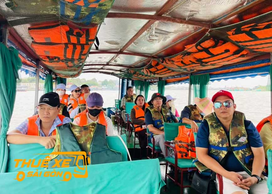 Cho thuê xe đi Mỹ Tho 1 ngày