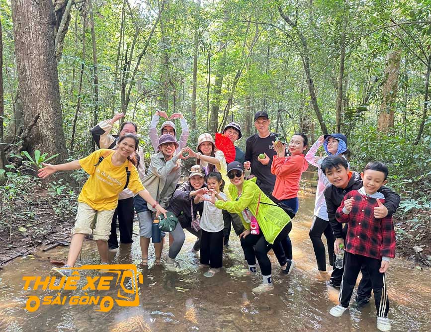 Thuê xe giá rẻ đi hồ Trị An
